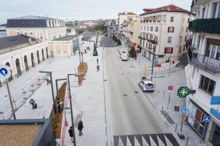 Bonito Estudio Reformado 1 3 Personas Hendaye